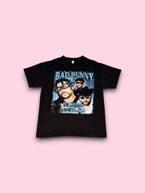 Bad Bunny Band T Shirt Medium Concert 2022 El Ultimo Tour Del Mundo